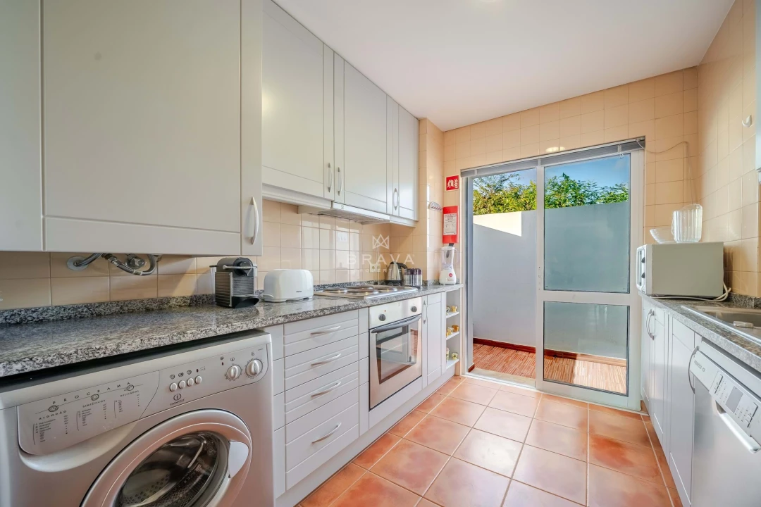 Apartamento T2 para Venda em Albufeira e Olhos de Água Foto 24