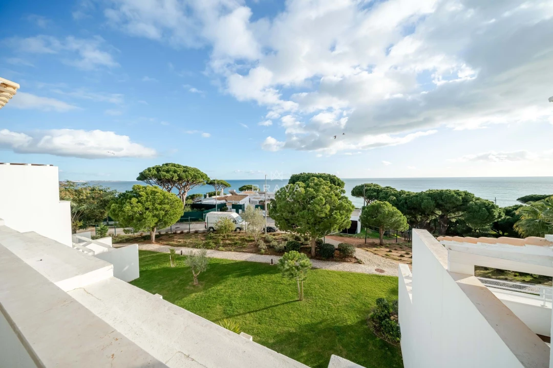 Apartamento T2 para Venda em Albufeira e Olhos de Água Foto 9
