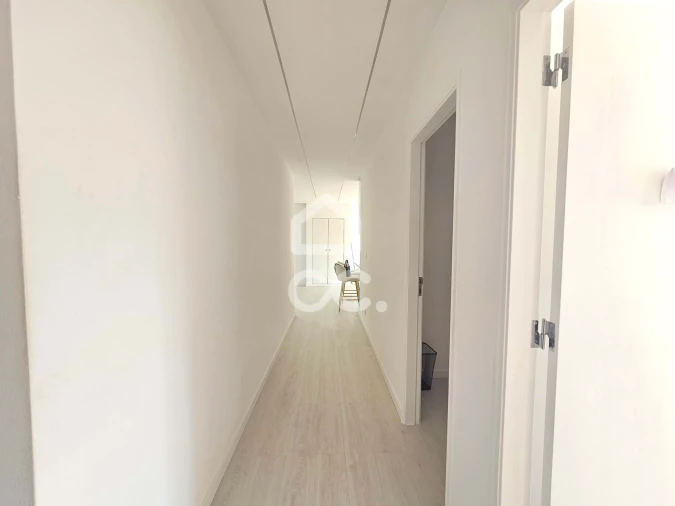Apartamento T3 para Venda em Rio de Mouro Foto 17