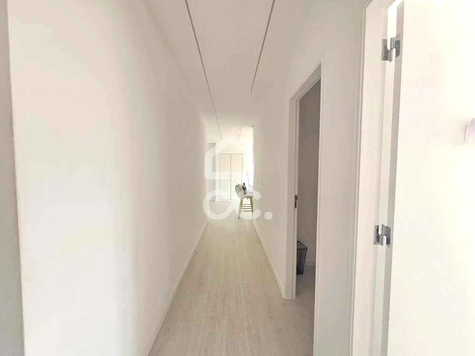 Apartamento T3 para Venda em Rio de Mouro Foto 17