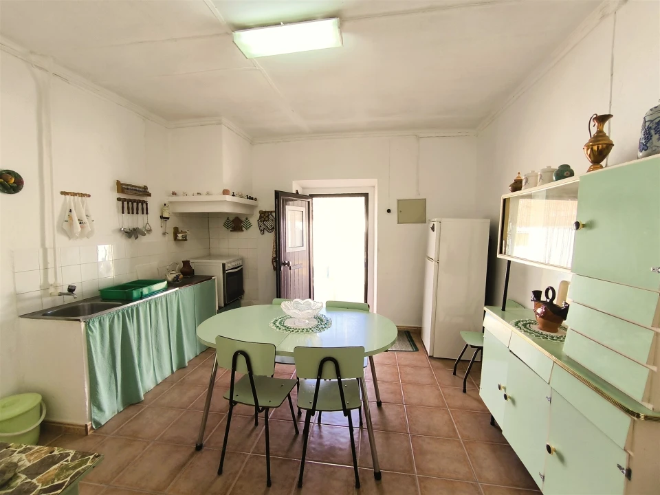 Moradia T2 para Venda em Azinheira dos Barros e São Mamede do Sádão Foto 3