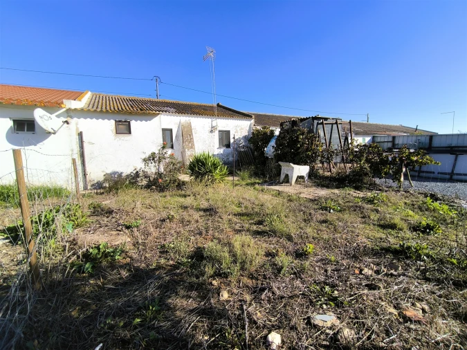 Moradia T2 para Venda em Azinheira dos Barros e São Mamede do Sádão Foto 18