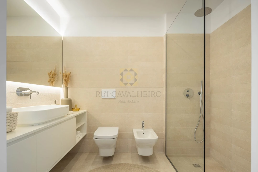 Loja para Venda em Ramalde Foto 7