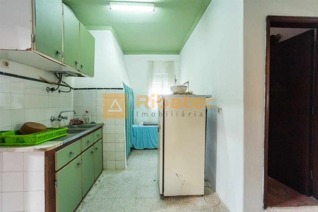 Moradia T2 para Venda em Coruche, Fajarda e Erra Foto 3