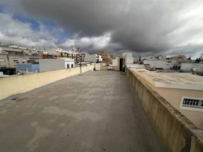 Moradia T6 para Venda em Olhão Foto 14