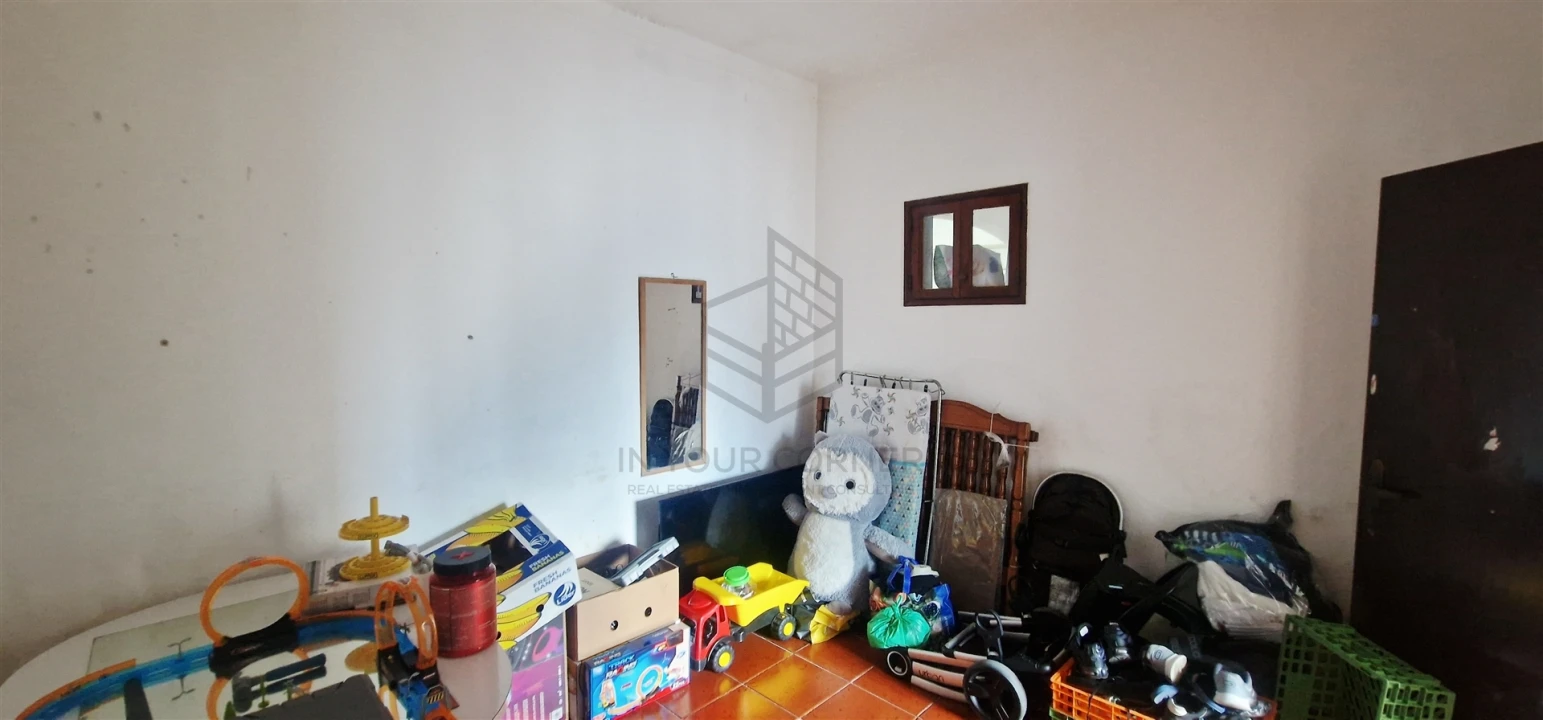 Moradia T5 para Venda em Lamas e Cercal Foto 28