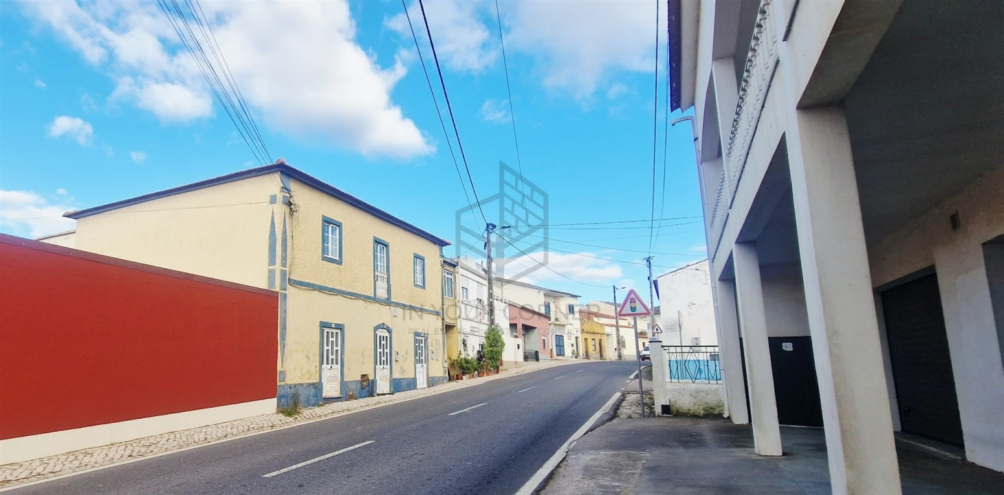 Moradia T5 para Venda em Lamas e Cercal Foto 39