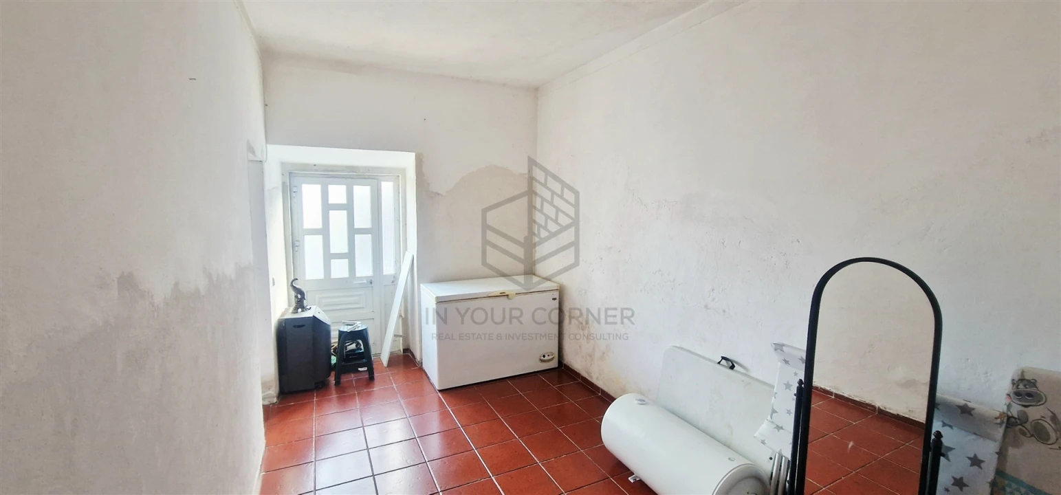 Moradia T5 para Venda em Lamas e Cercal Foto 26