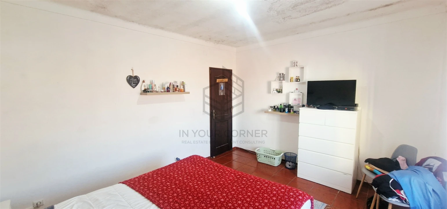 Moradia T5 para Venda em Lamas e Cercal Foto 16