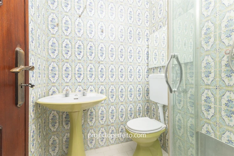 Apartamento T4 para Venda em Anta e Guetim Foto 12