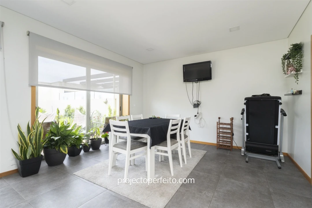 Moradia T3 para Venda em Nogueira da Regedoura Foto 10