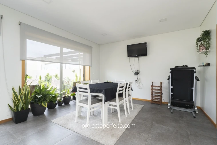 Moradia T3 para Venda em Nogueira da Regedoura Foto 10