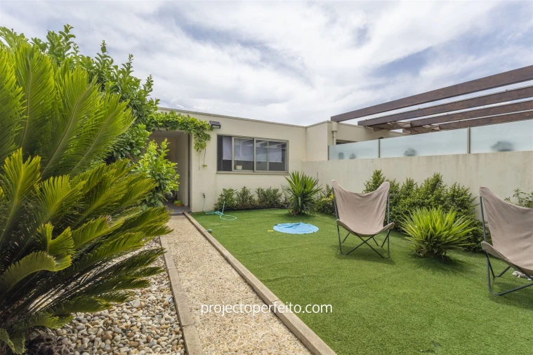 Moradia T3 para Venda em Nogueira da Regedoura Foto 7