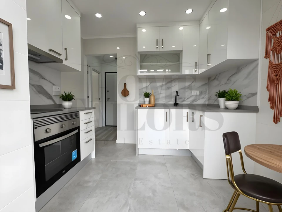 Apartamento T1 para Venda em Arroios Foto 2