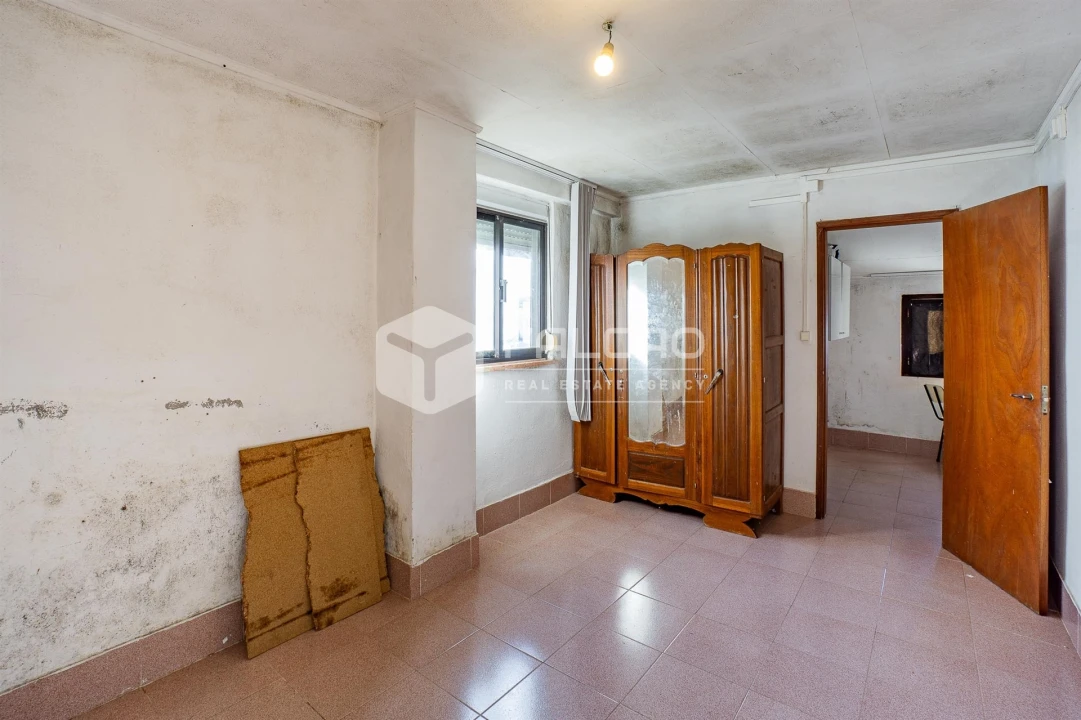 Moradia T5 para Venda em Povoa da Isenta Foto 36