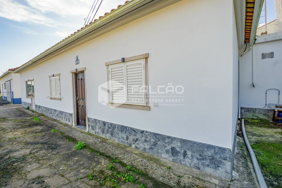 Moradia T5 para Venda em Povoa da Isenta Foto 8
