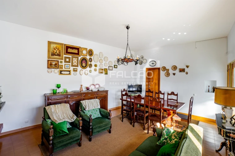 Moradia T5 para Venda em Povoa da Isenta Foto 49