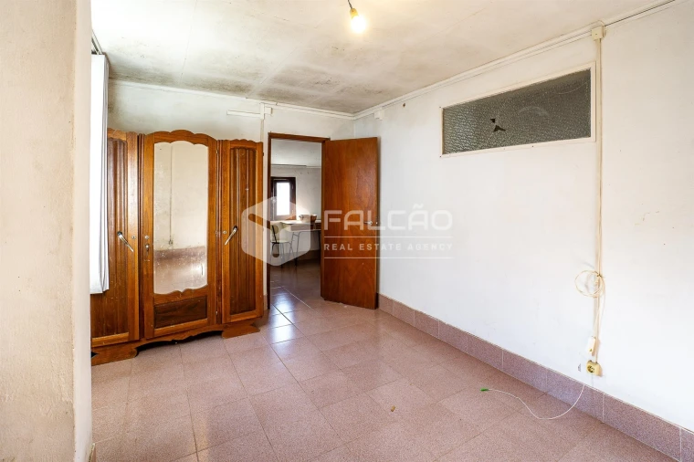 Moradia T5 para Venda em Povoa da Isenta Foto 35