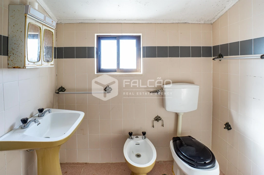 Moradia T5 para Venda em Povoa da Isenta Foto 31