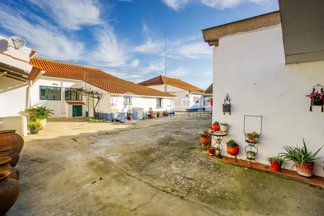 Moradia T5 para Venda em Povoa da Isenta Foto 17