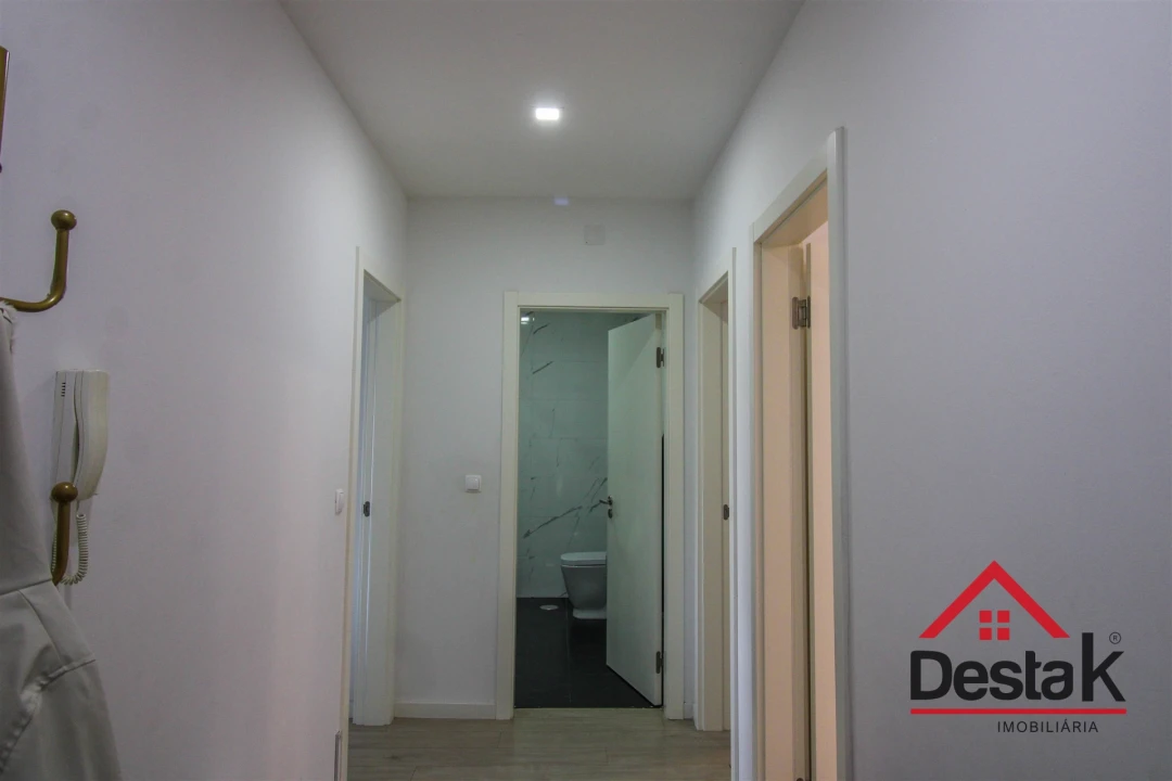 Apartamento T2 para Arrendamento em São Pedro do Sul, Várzea e Baiões Foto 14