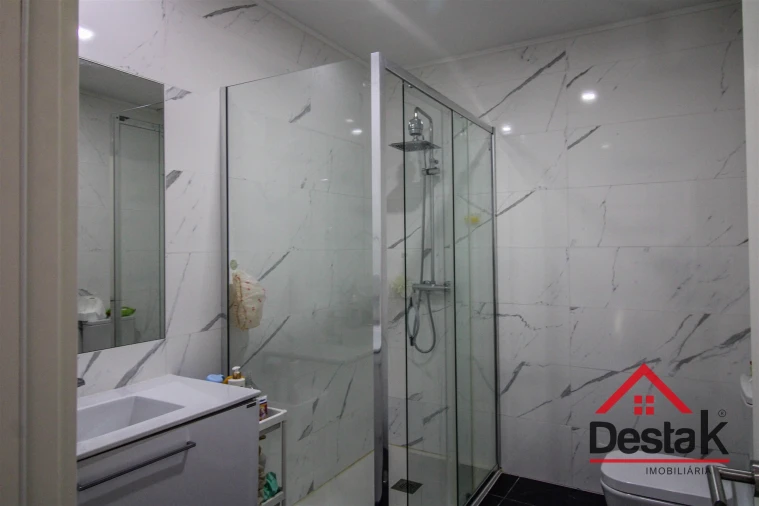 Apartamento T2 para Arrendamento em São Pedro do Sul, Várzea e Baiões Foto 7