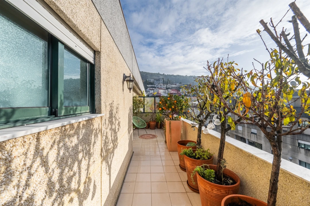 Apartamento T3 para Venda em Caldas de Vizela (São Miguel e São João) Foto 17