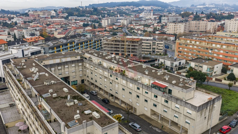 Apartamento T3 para Venda em Caldas de Vizela (São Miguel e São João) Foto 31