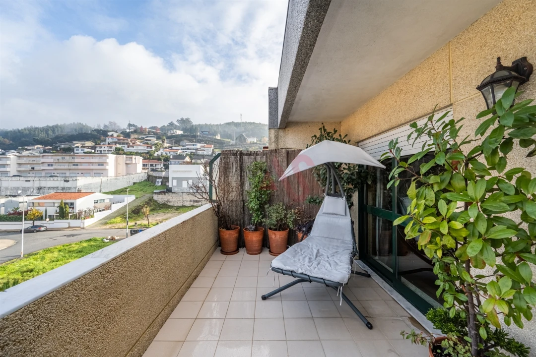 Apartamento T3 para Venda em Caldas de Vizela (São Miguel e São João) Foto 19