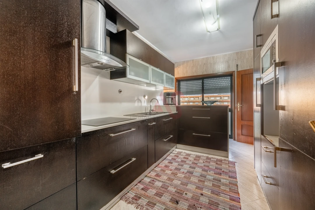 Apartamento T3 para Venda em Caldas de Vizela (São Miguel e São João) Foto 3