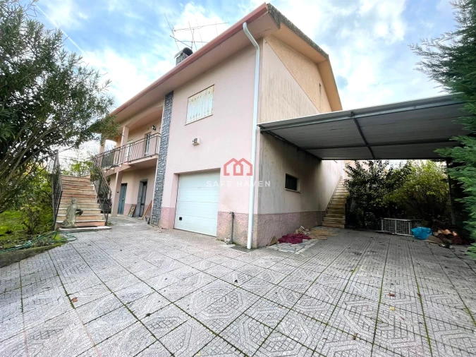 Moradia T5 para Venda em Santiago de Cassurrães e Póvoa de Cervães Foto 7