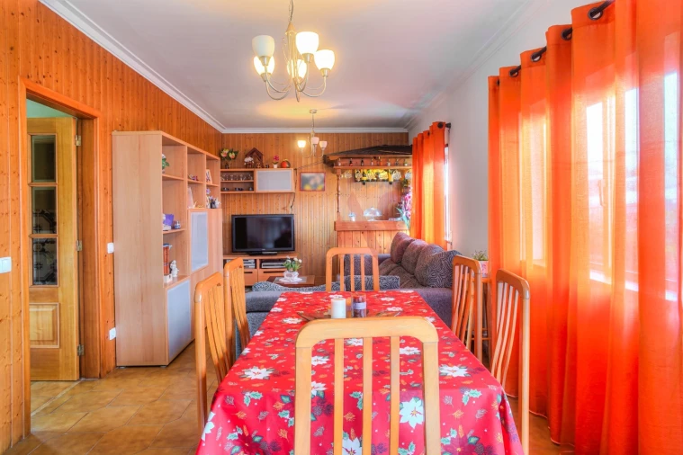 Moradia T3 para Venda em Vila Praia de Ancora Foto 16