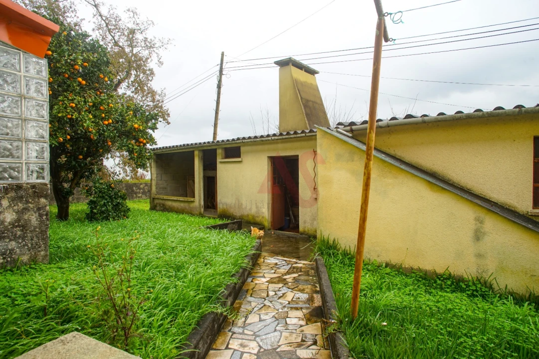 Moradia T3 para Venda em Vila Praia de Ancora Foto 31