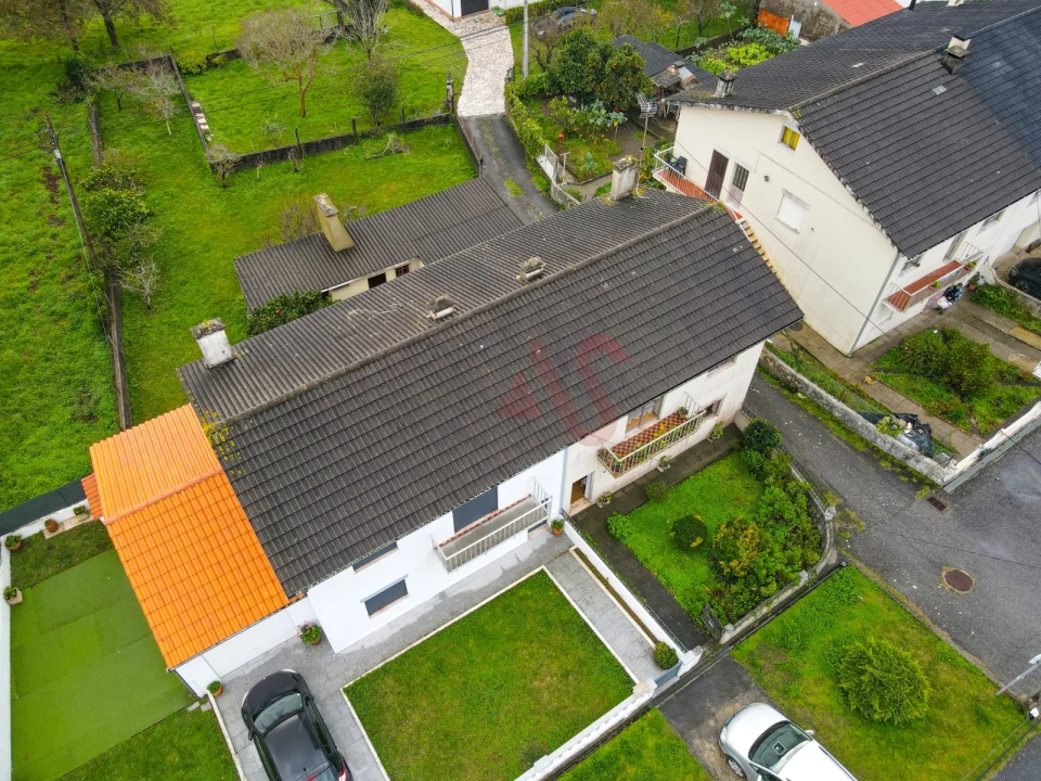 Moradia T3 para Venda em Vila Praia de Ancora Foto 3