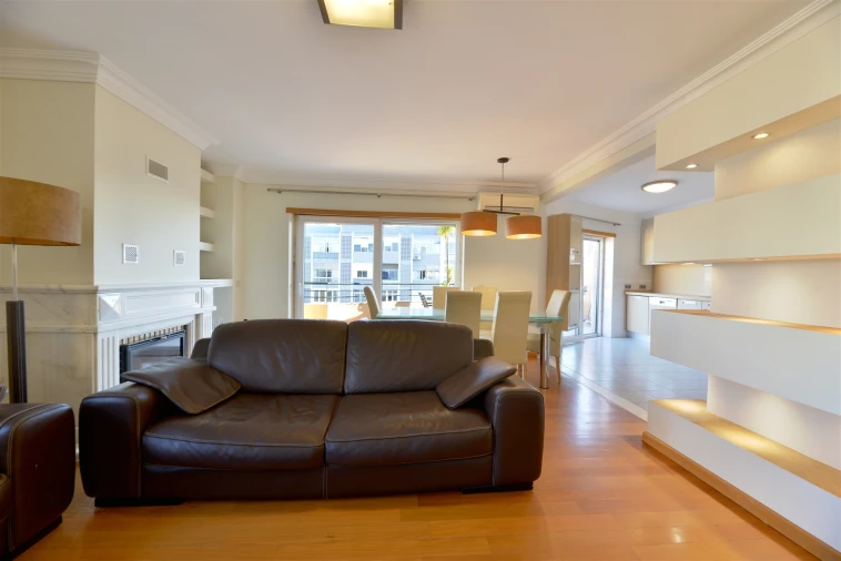 Apartamento T3 para Arrendamento em Cascais e Estoril Foto 4