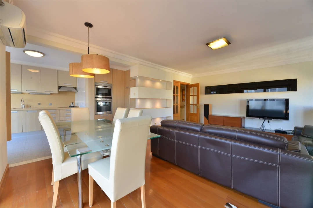 Apartamento T3 para Arrendamento em Cascais e Estoril Foto 8