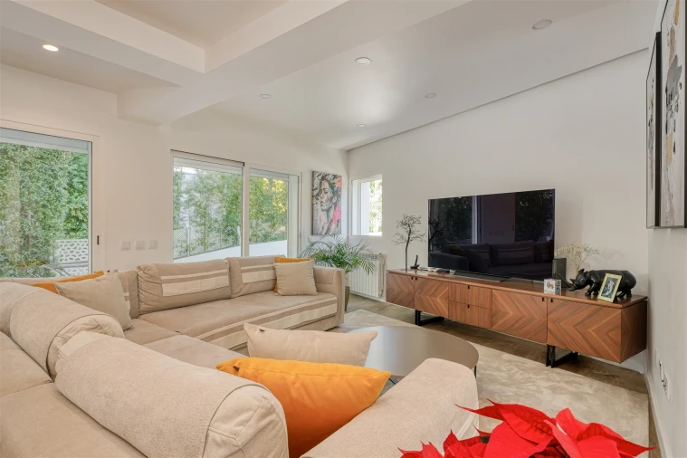 Moradia T4 para Venda em Cascais e Estoril Foto 5