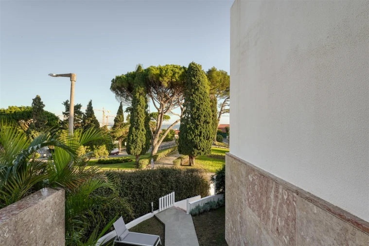 Moradia T4 para Venda em Cascais e Estoril Foto 32