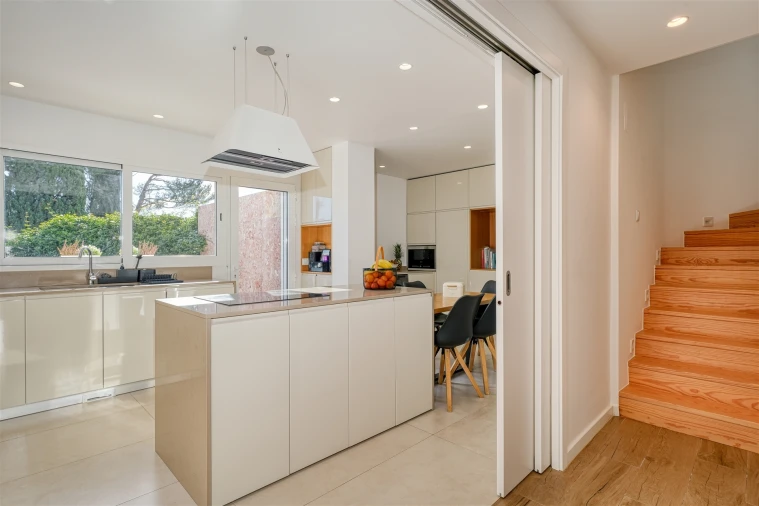 Moradia T4 para Venda em Cascais e Estoril Foto 8