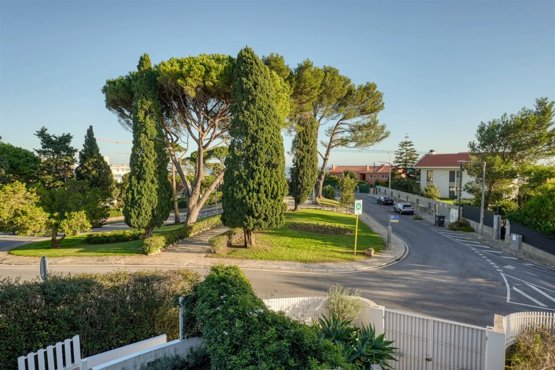 Moradia T4 para Venda em Cascais e Estoril Foto 30