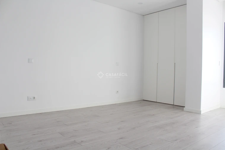 Apartamento T2 para Arrendamento em Alcochete Foto 16