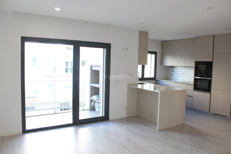 Apartamento T2 para Arrendamento em Alcochete Foto 2