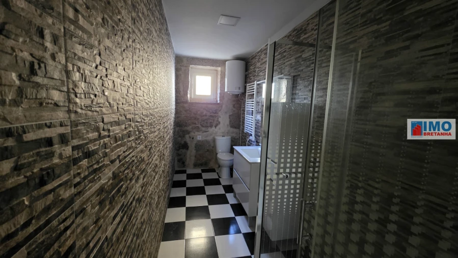 Apartamento T2 para Venda em Castelo Branco Foto 6