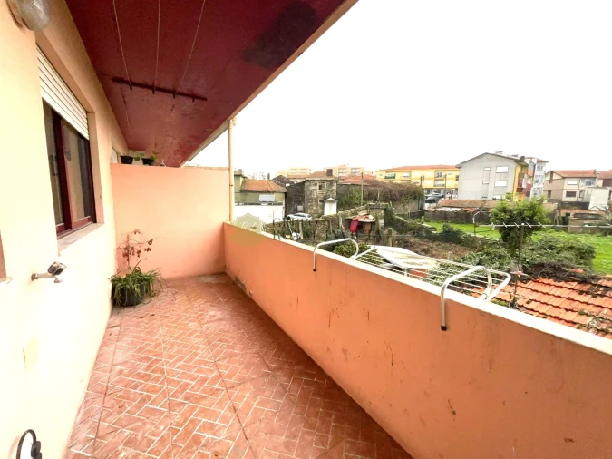 Apartamento T2 para Venda em Rio Tinto Foto 11