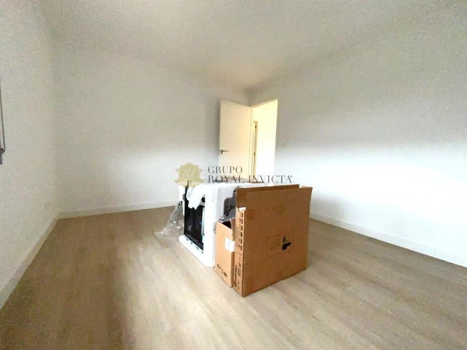 Apartamento T2 para Venda em Rio Tinto Foto 15