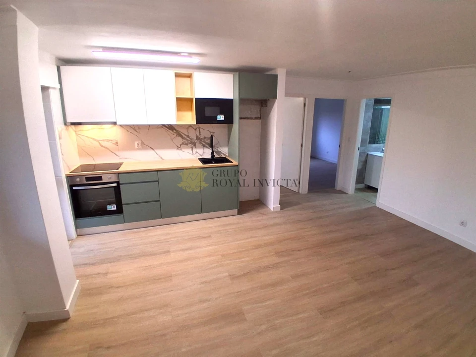 Apartamento T2 para Venda em Rio Tinto Foto 1