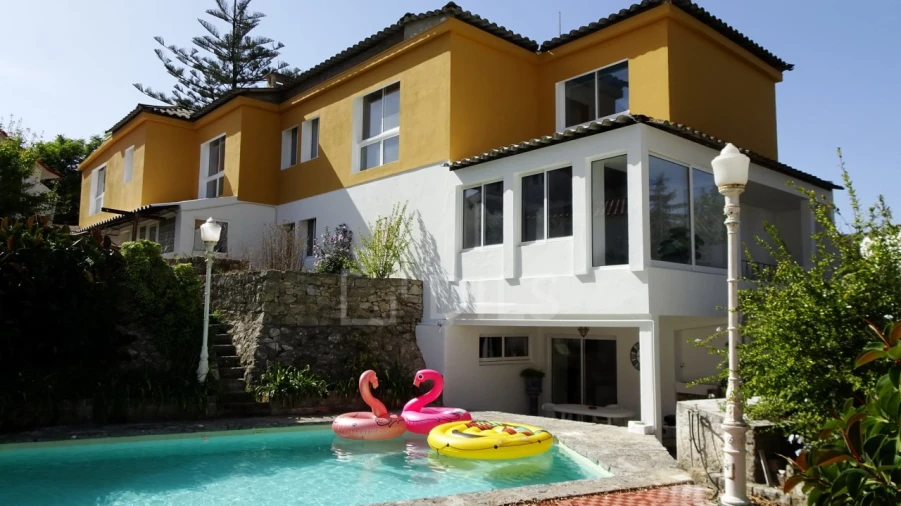 Moradia T7 para Venda em Oeiras e São Julião da Barra, Paço de Arcos e Caxias Foto 1