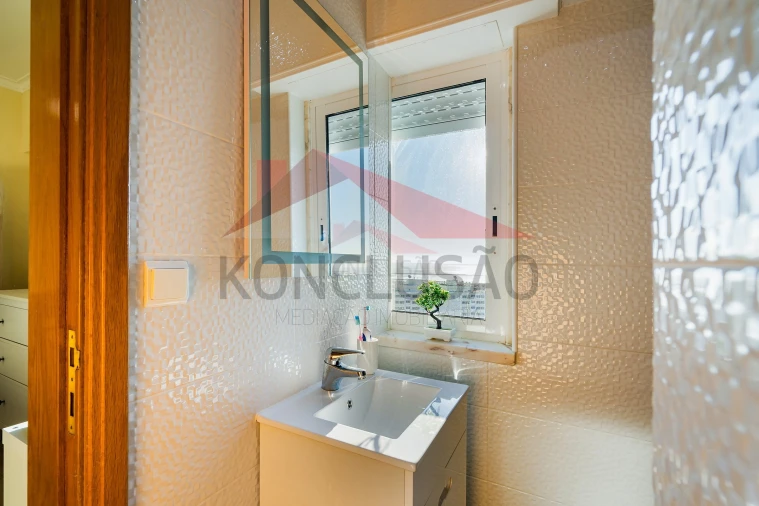 Apartamento T2 para Venda em Alverca do Ribatejo e Sobralinho Foto 18