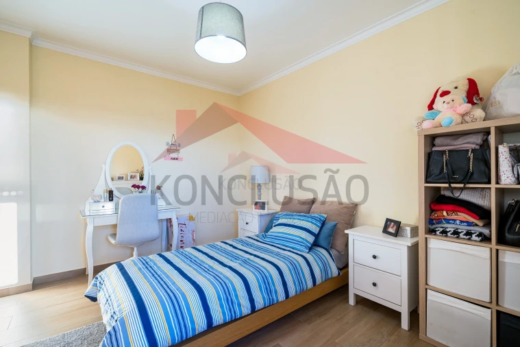 Apartamento T2 para Venda em Alverca do Ribatejo e Sobralinho Foto 16