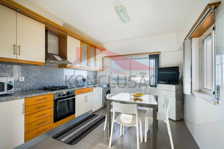 Apartamento T2 para Venda em Alverca do Ribatejo e Sobralinho